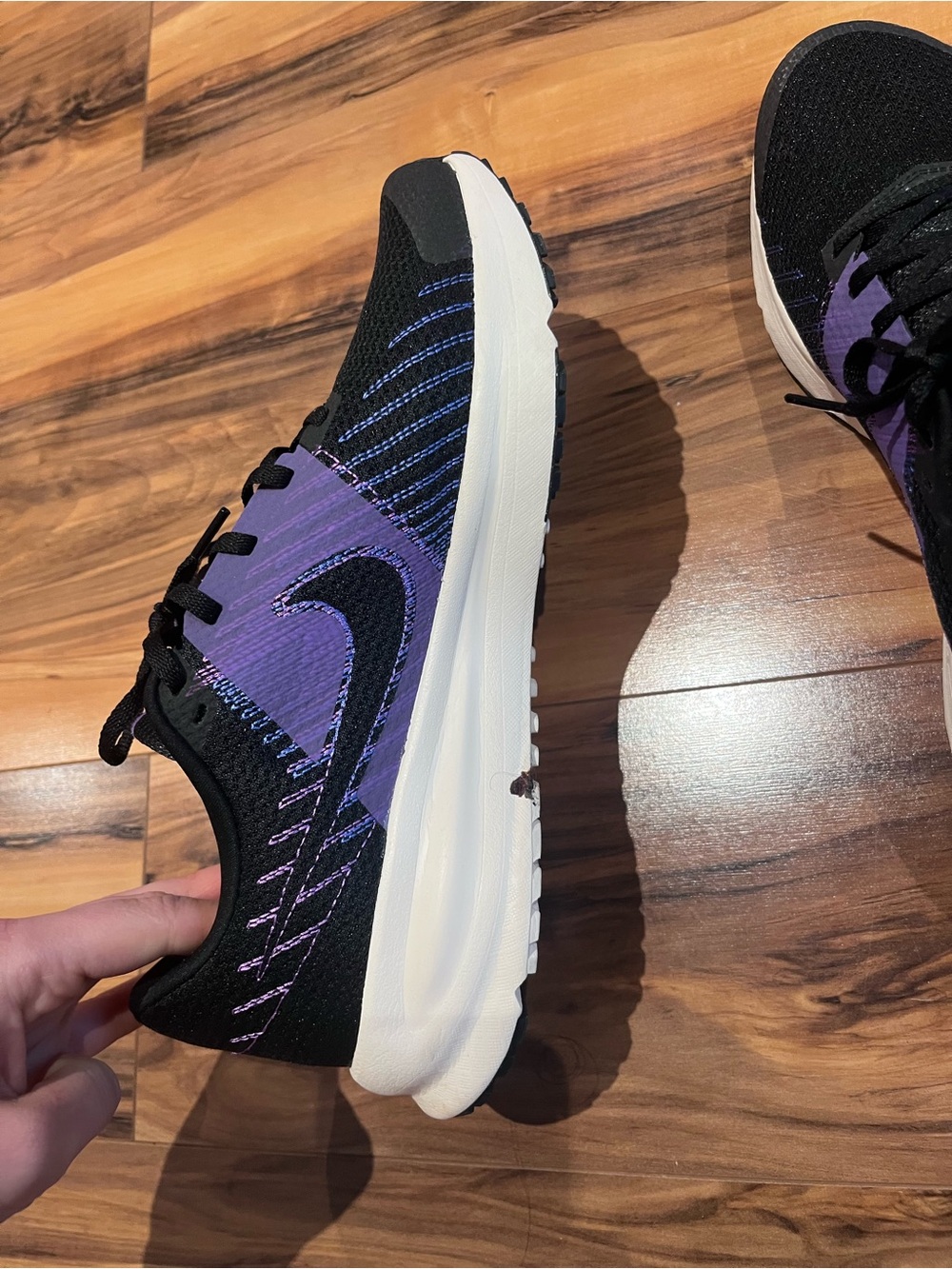 Nike Black and Purple Women's Trainers - Picture 5 of 6